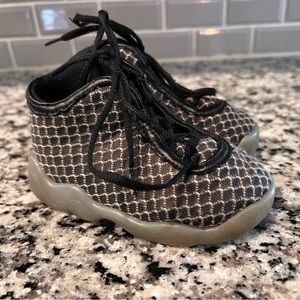 Jordan Horizon Kids Size6c